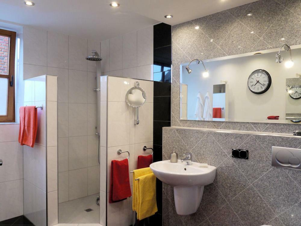 Maisonette Wohnung Крефельд Экстерьер фото
